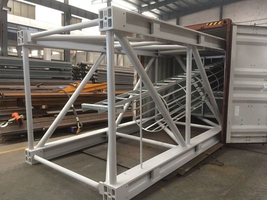 Rust Resistant Tower Crane Spare Parts Mast Section 660Mpa Tensile Strength