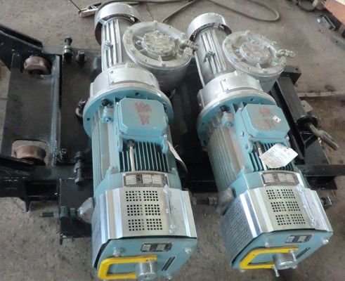 İyi fiyat 3 Faza 18.5kW Elektrik Motor Delek Kutusu Yapı kaldırma için solucan türü çevrimiçi