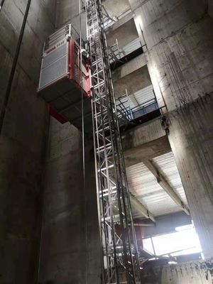 İnşaat 500m 96m/Min Yolcu ve Malzeme Asansör Asansör Bevel Hecial Gearbox Heavy Duty Height Lifter