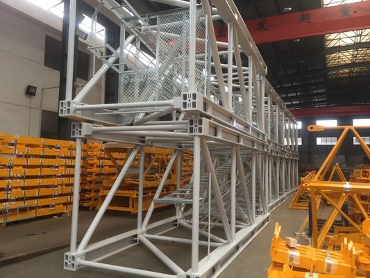 İyi fiyat Pas geçirmez kule vinci yedek parçaları Mast Bölümü 660Mpa Çekim gücü çevrimiçi