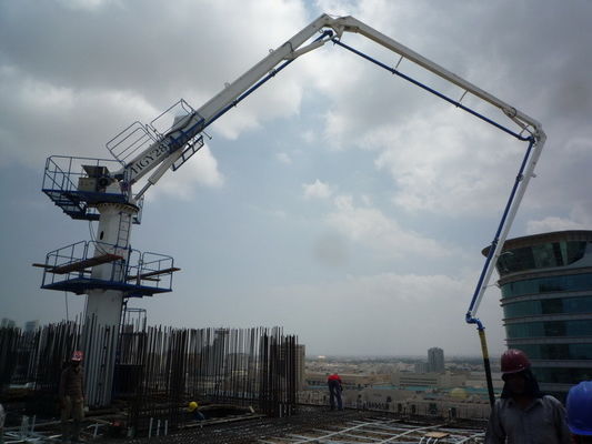 İyi fiyat İç tırmanış sabit 24m Örümcek Beton Konstrüksiyon Kulesi için yerleştirme Boom çevrimiçi